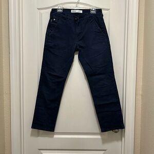 Levi’s Signature S67 Athletic Fit Navy Pants - Like New- 29x30